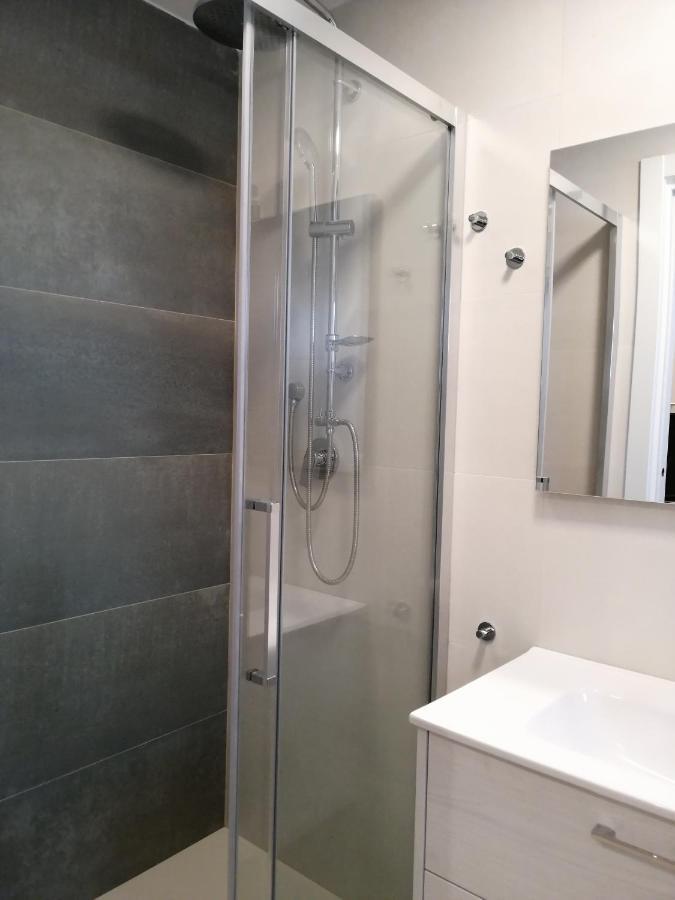 Love Mirrors And Flowers - Affitti Brevi Italia Apartment Бари Екстериор снимка